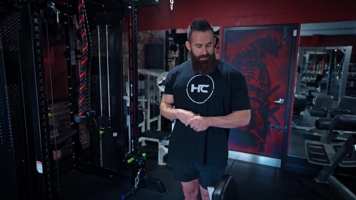 Seated rope pull over