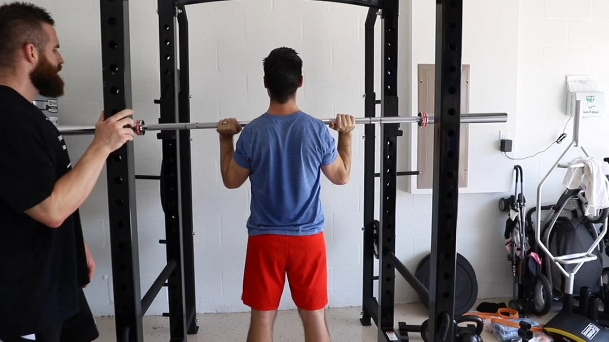 Military press standing